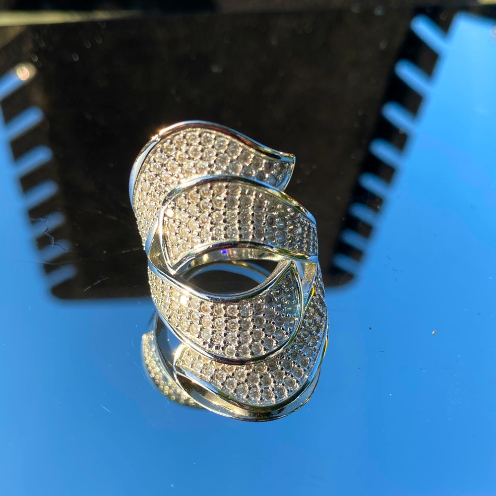 925 Solid Sterling Silver Ring Size 9 - image 1